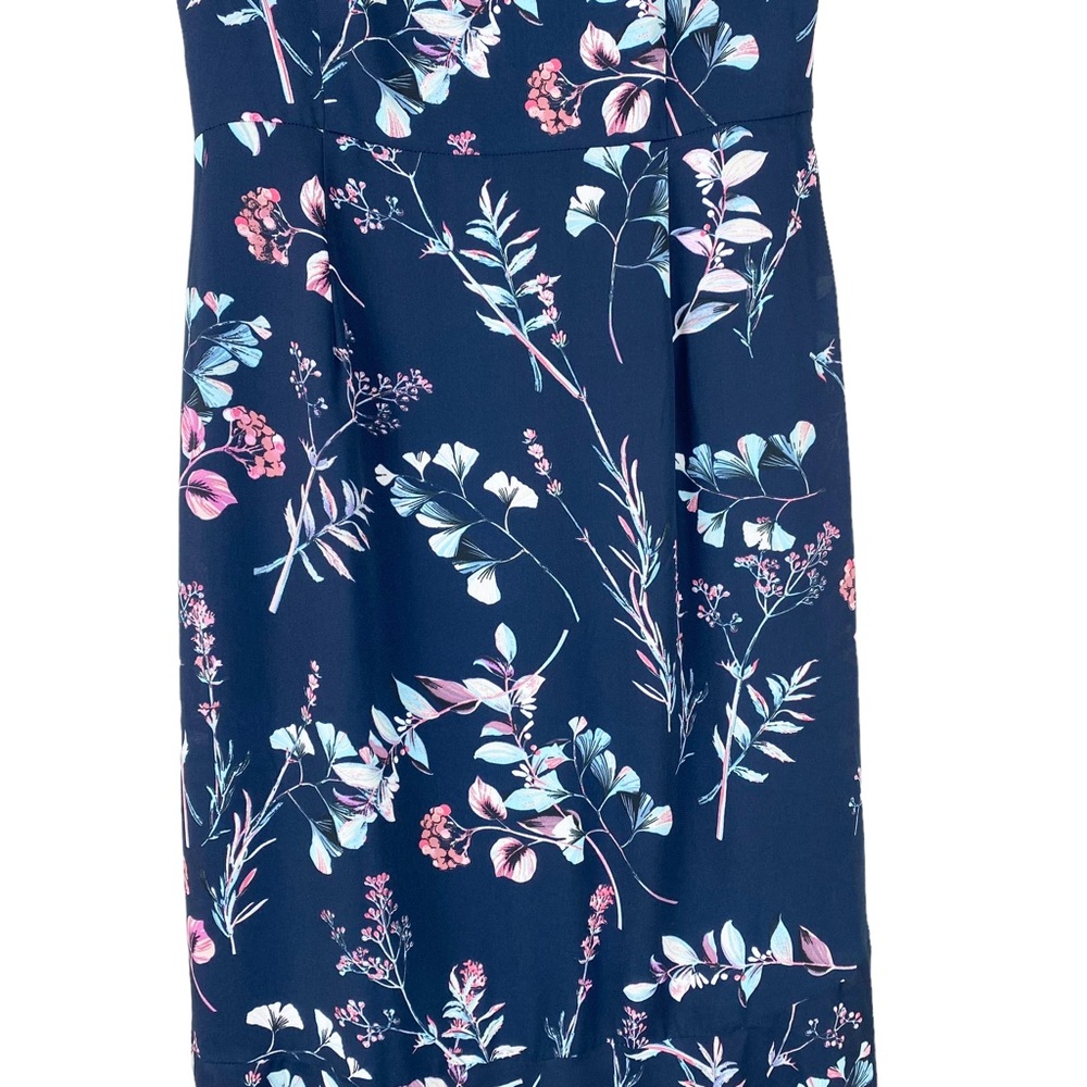 Banana Republic Floral Ruffle-Wrap Maxi Dress 6 - Picture 9 of 12